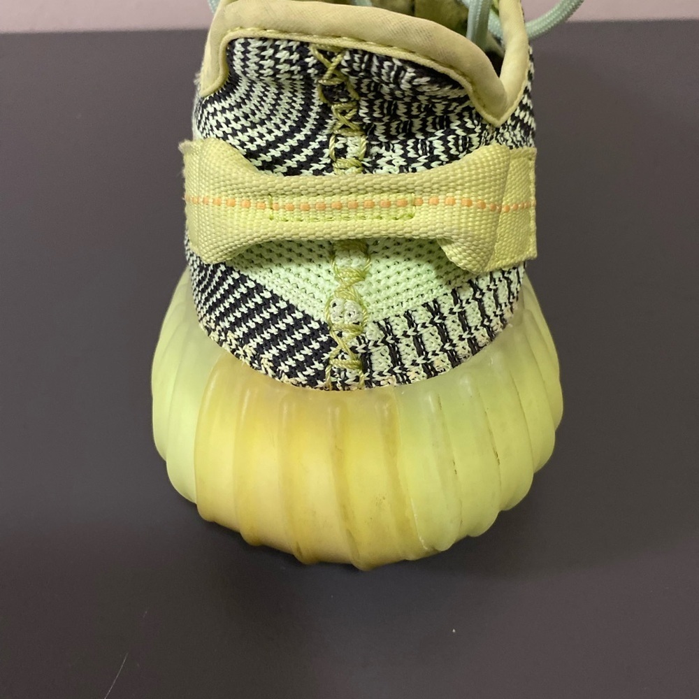 Men’s adidas Yeezy Boost 350 V2 Yeezreel Non-Reflective Kanye West Size 8.5 - Picture 5 of 14